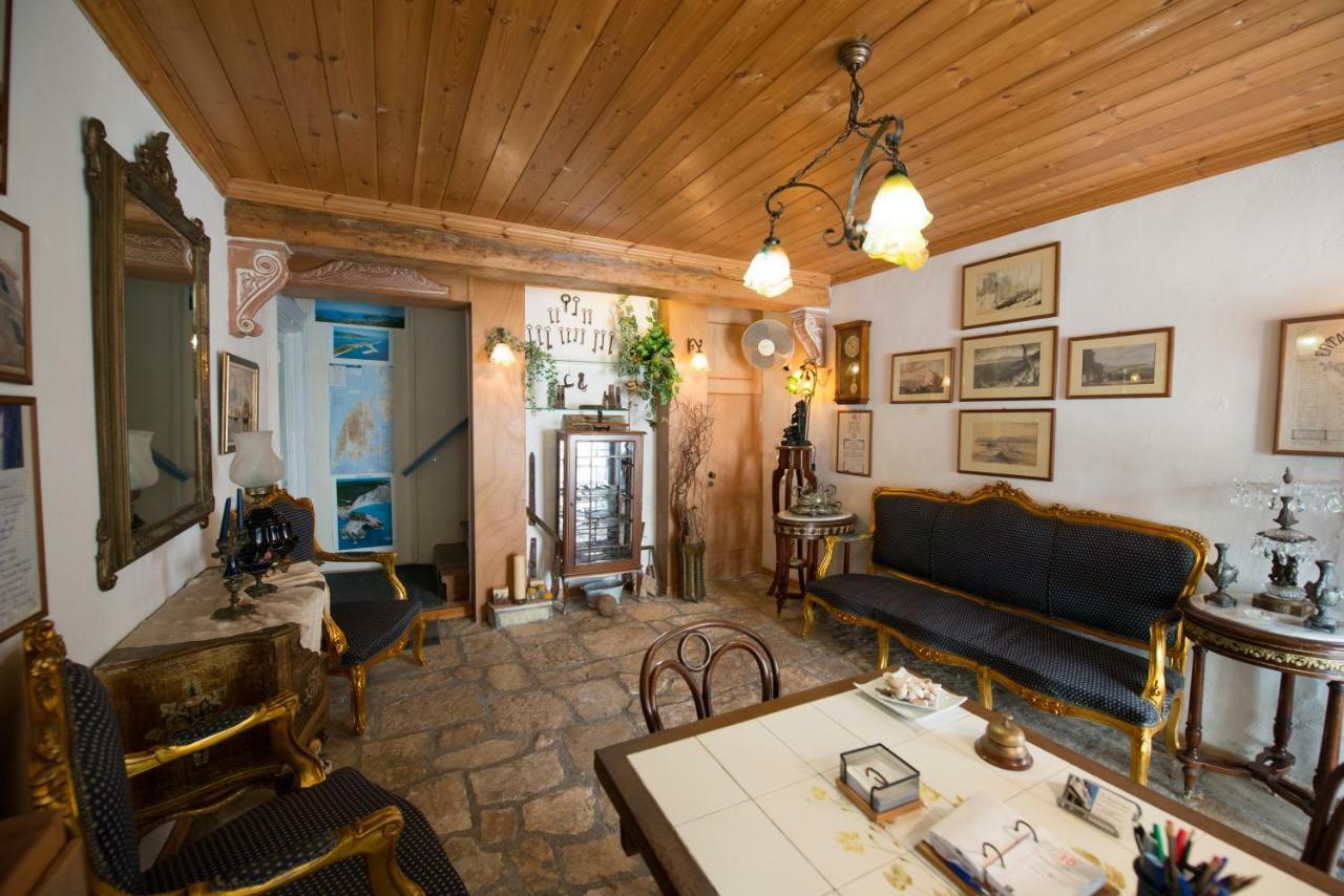 ホテルArxontiko Studio Α3 Lefkada Town エクステリア 写真